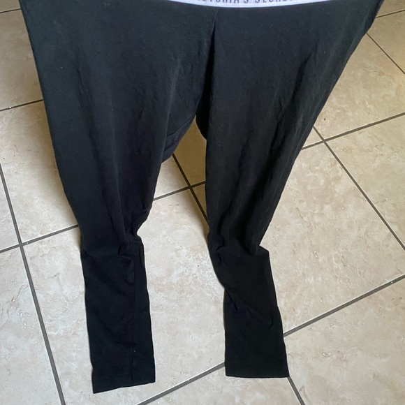Victoria’s secret’s leggings - Picture 2 of 2
